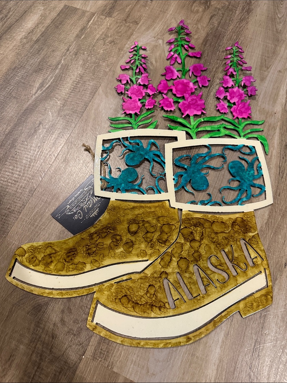 Alaska Floral Boot Wall Accent in Pink and Gold